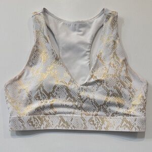Fabletics Gold Accent White V-Neck Sports Bra | Size M